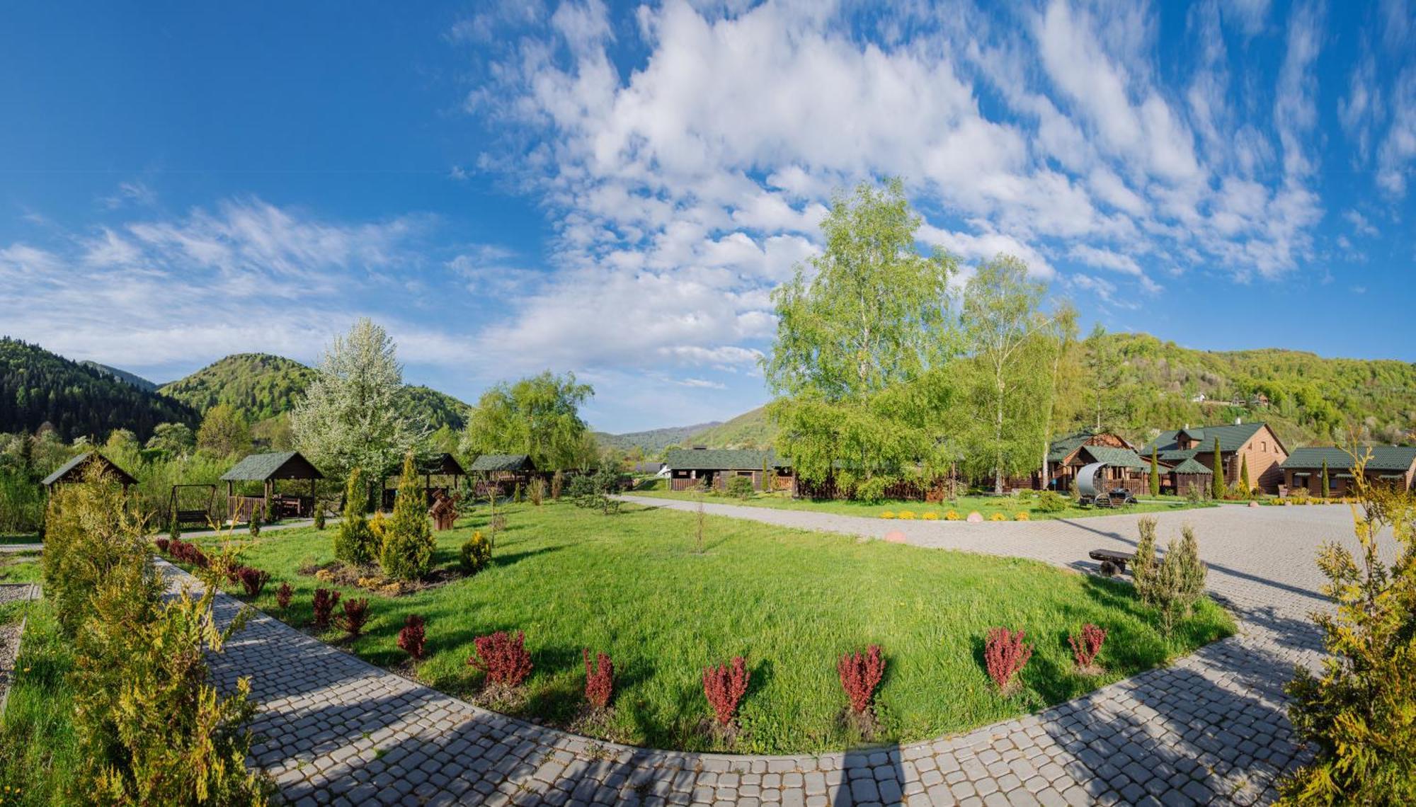 Рибничанка Hotell Skhidnytsia Exteriör bild
