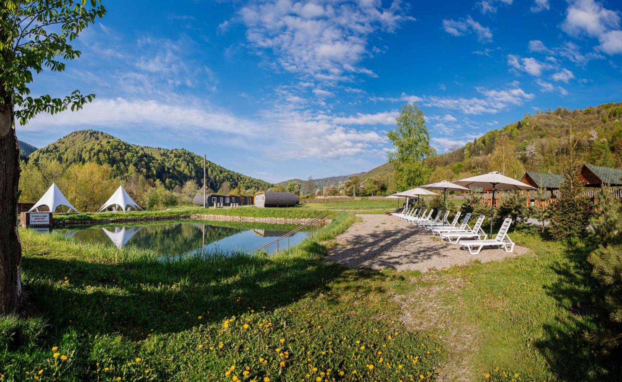 Рибничанка Hotell Skhidnytsia Exteriör bild